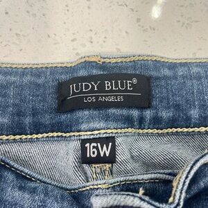 Judy Blue Bootcut 16W